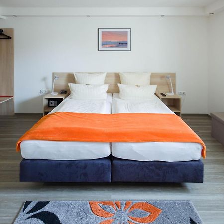 Hotel Moerser Hof Екстериор снимка