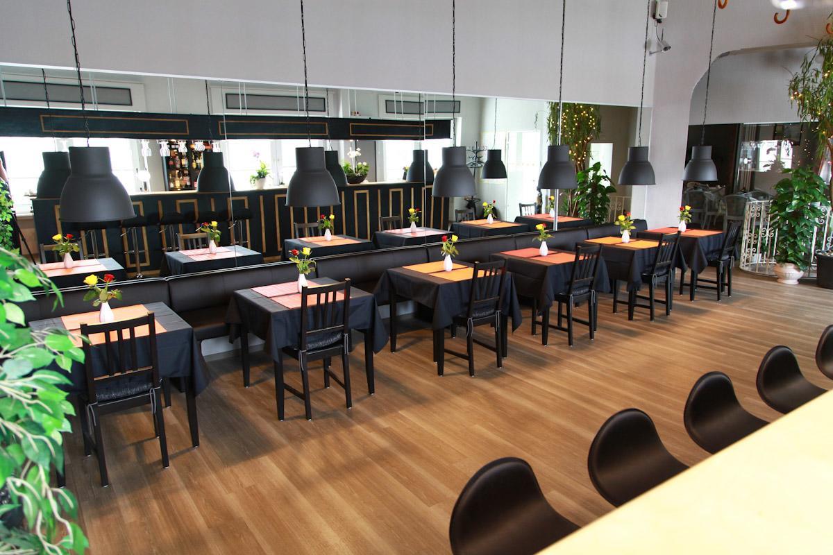 Hotel Moerser Hof Екстериор снимка