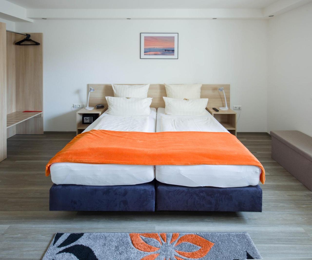 Hotel Moerser Hof Екстериор снимка