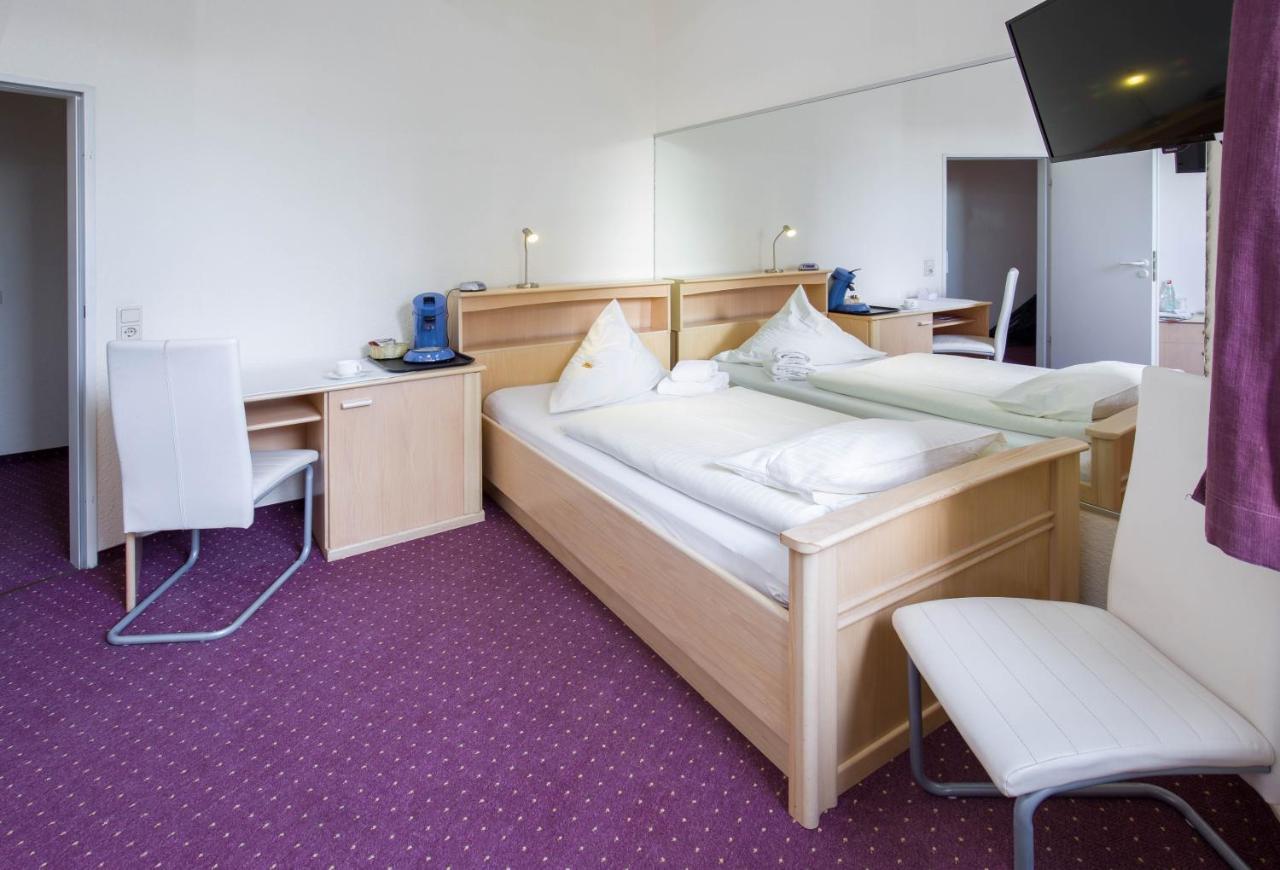 Hotel Moerser Hof Екстериор снимка