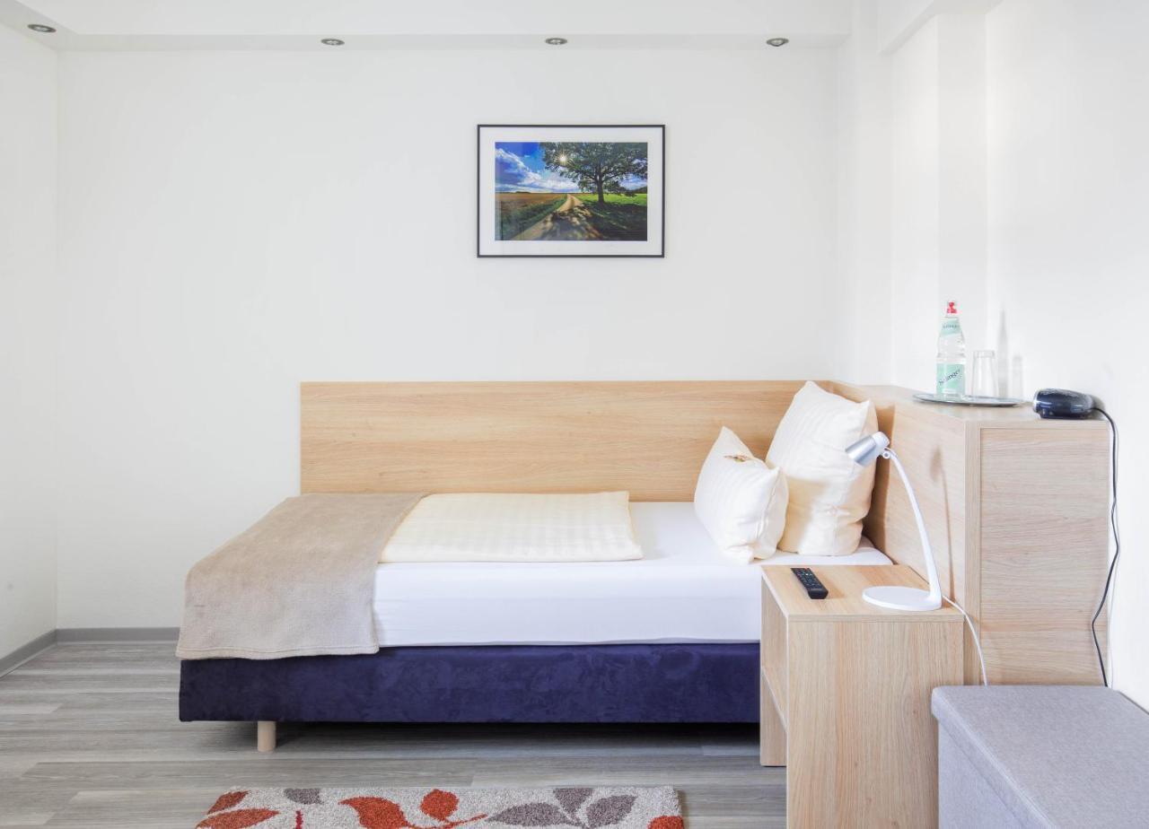 Hotel Moerser Hof Екстериор снимка